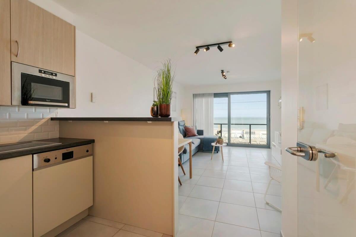 Huswell - Cosy Apartment With Amazing Beach View ออสเทนด์ ภายนอก รูปภาพ